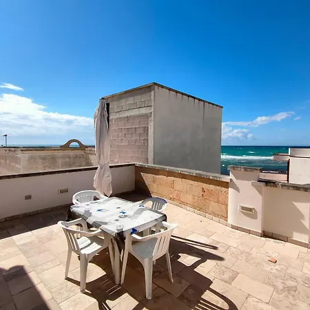 Quadrilocale Dafne 2 In Centro Vista Mare Salento Ugento Casa de Férias
