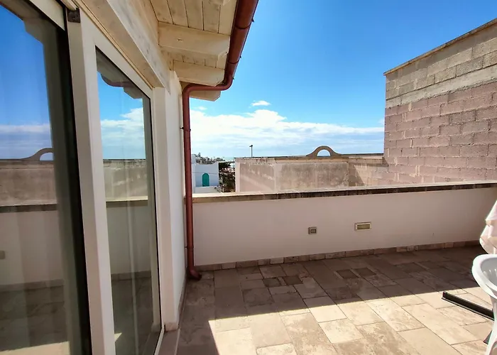 Vakantiehuis Quadrilocale Dafne 2 In Centro Vista Mare Salento Ugento Torre San Giovanni