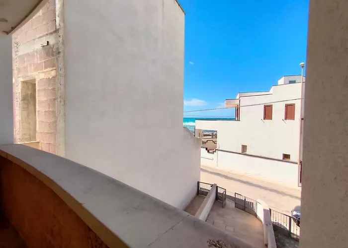 Vakantiehuis Quadrilocale Dafne 2 In Centro Vista Mare Salento Ugento *